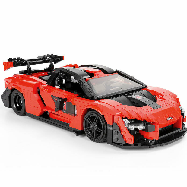 Mould King 10007 Senna GTR Sportwagen